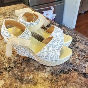 Elegant Lace Wedge Sandals